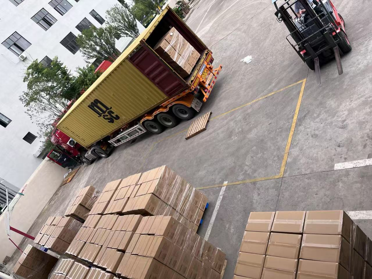 Landsign sendir vörulotur með góðum árangri