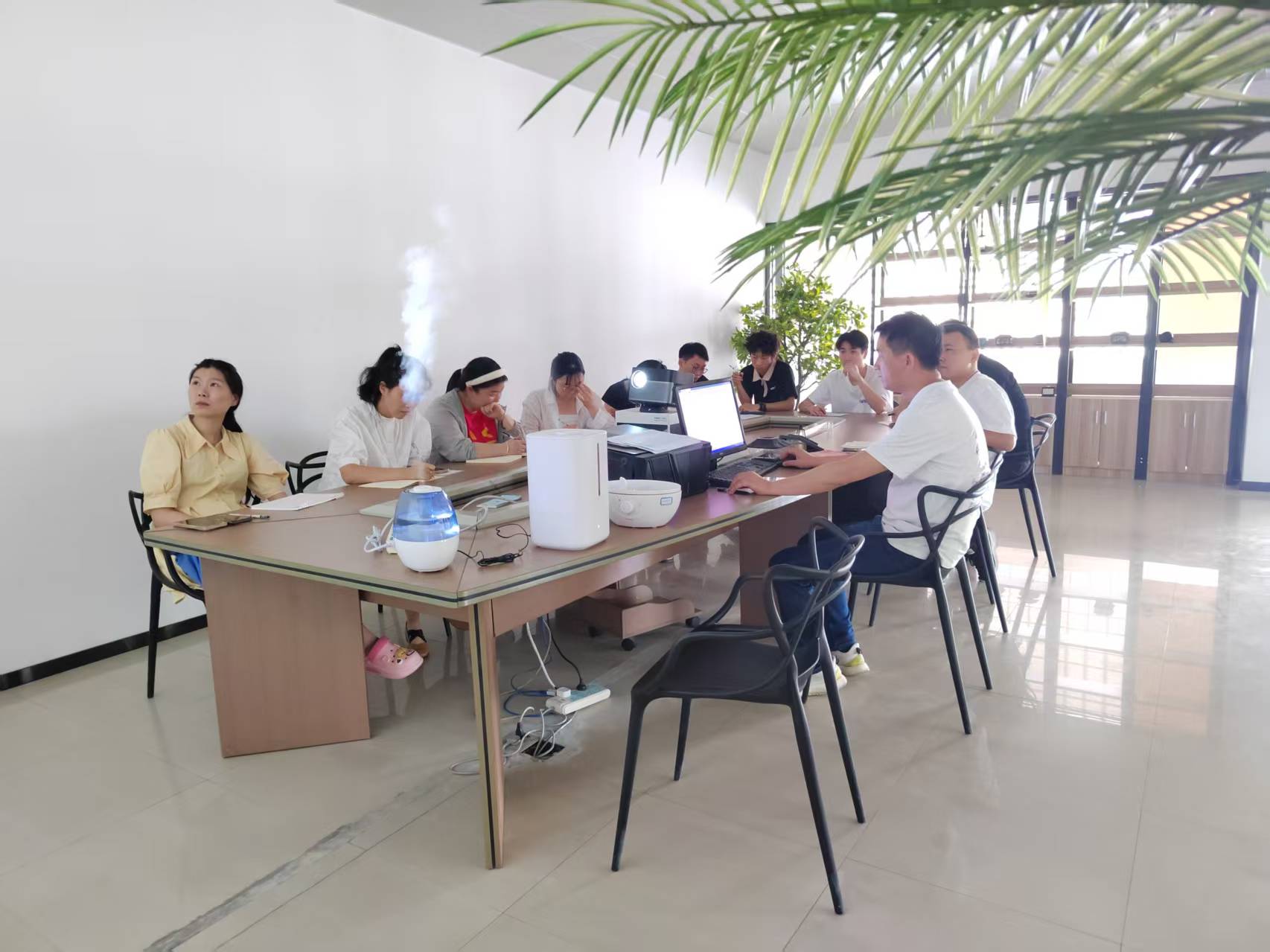 Þekkingarfundur fyrir rakatæki